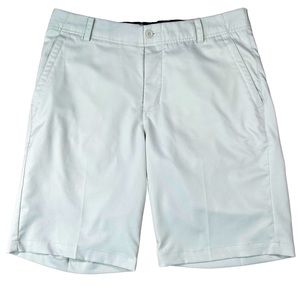Nike Beige Men’s Golf Shorts nonslip waistband and tethered pockets Size 32